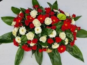 Cuscino di fiori misti